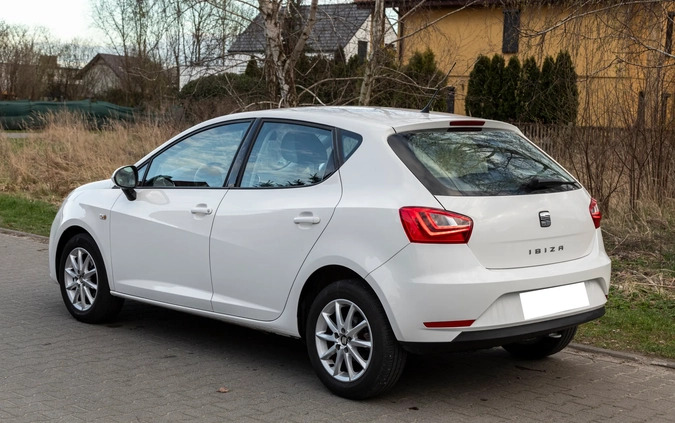 Seat Ibiza cena 32900 przebieg: 87395, rok produkcji 2016 z Piwniczna-Zdrój małe 106